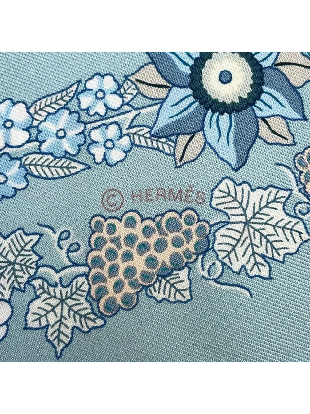 Hermes Scarf Carre 90 Brides de Gala en Fleurs White